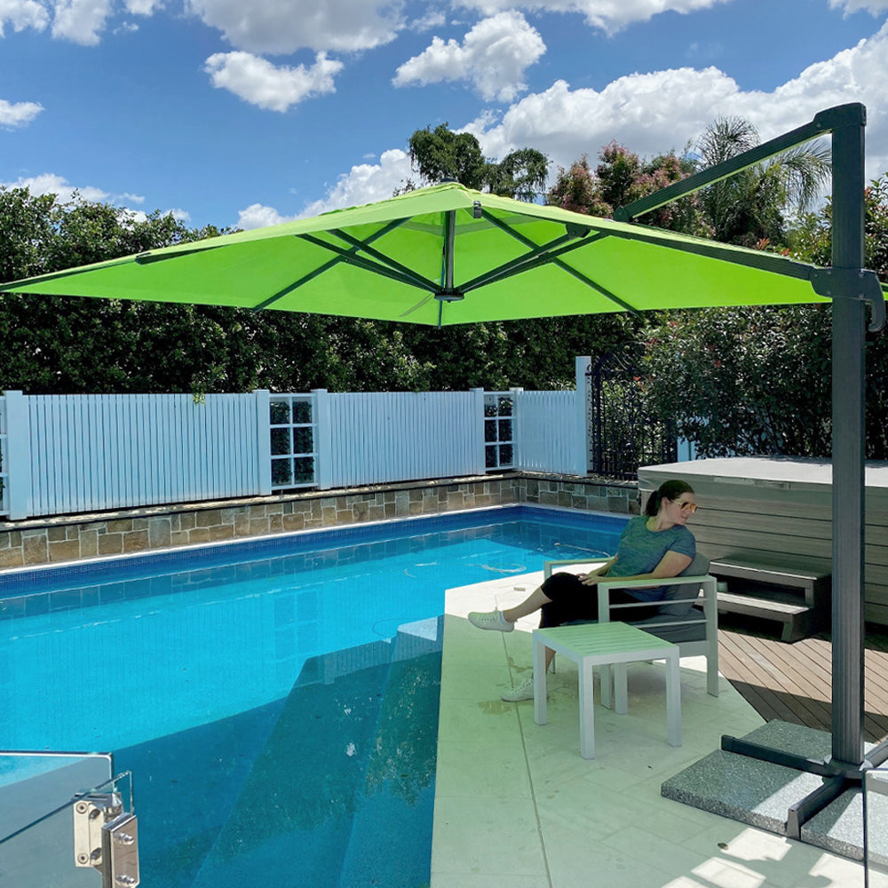 4m x 4m Custom Printed Granada 120 Cantilever Square | Umbrellas
